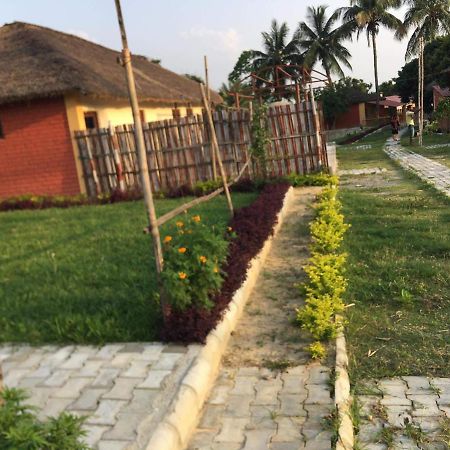 Elephant Garden Hotel And Resort Pvt Ltd Kanchanpur Экстерьер фото